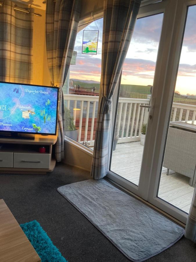 Luxury Caravan At Turnberry - Short Walk To Beach Girvan Exteriér fotografie